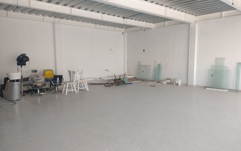 Renta local comercial Metepec 100m2