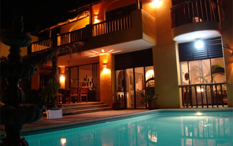 Manzanillo, Colima, Club Santiago Hermosa Casa Amuebla a pie de playa