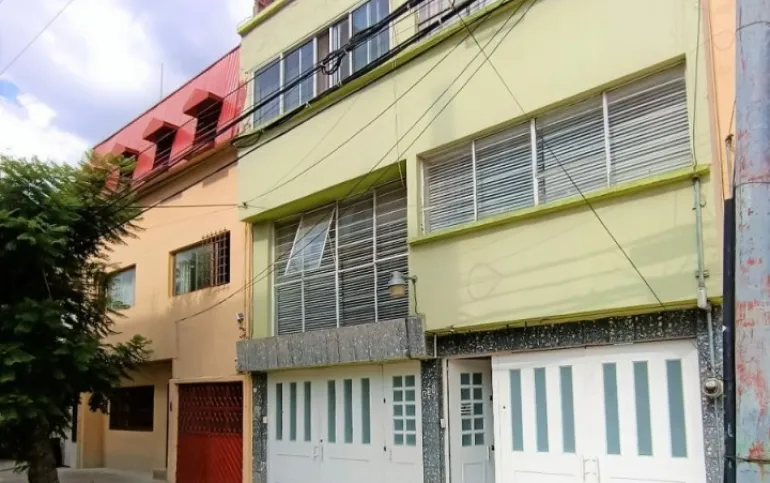 Casa de 3 niveles en Letrán Valle Parque de los Venados Benito Juárez