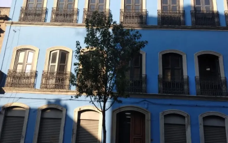 SE VENDE EDIFICIO EN MESONES, COLONIA EL CENTRO, CUAUHTEMOC, CDMX.