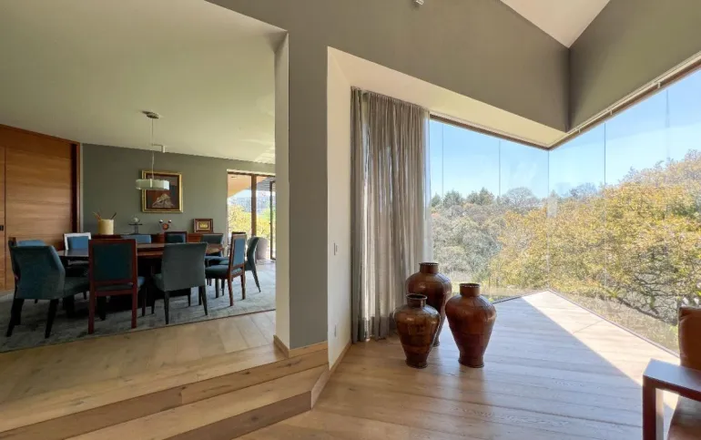 Espectacular casa en Cumbres de Santa Fe