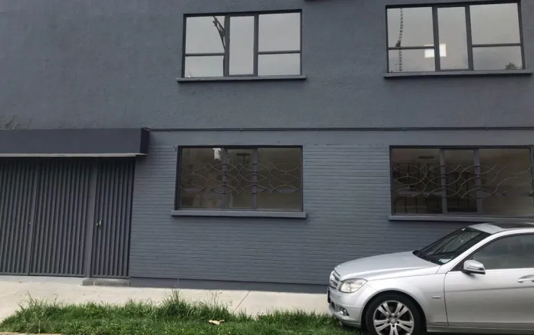 Casa con Uso de suelo en Renta Col. Escandón