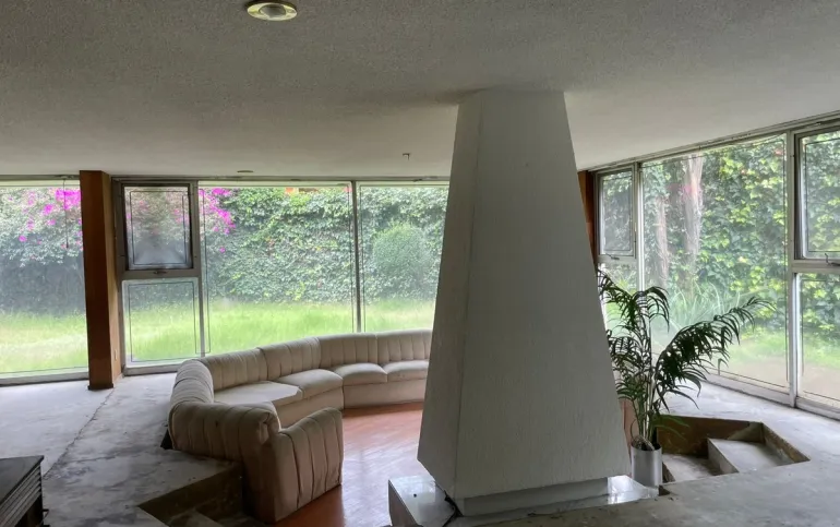 Casa para remodelar a la venta