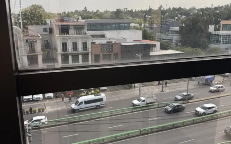 Se renta oficina en palmas 239