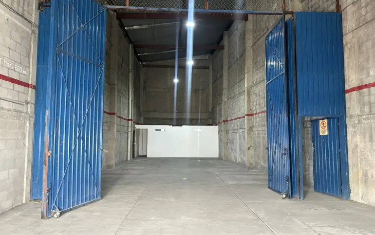 BODEGA EN NAUCALPAN MUY BIEN UBICADA