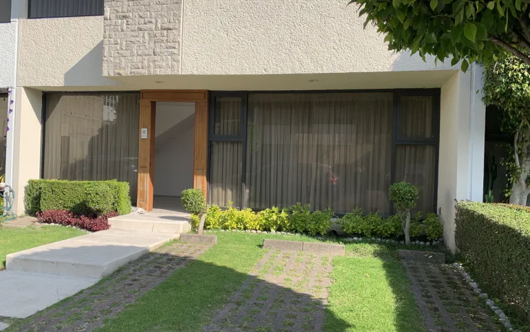 IMPECABLE Casa en Condominio LA JOLLA II Jardines de San Mateo