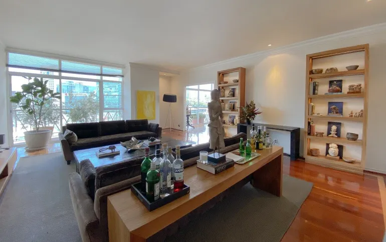 Departamento en venta TORRE GIRAULD frente Centro Comercial Santa Fe