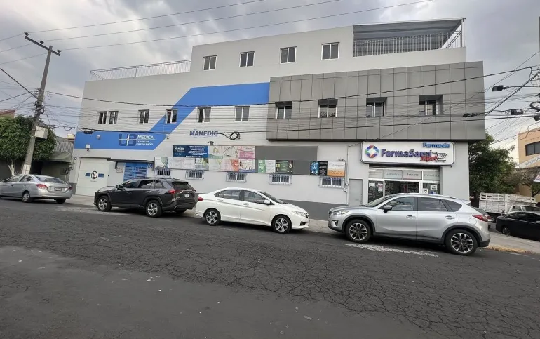 CONSULTORIOS MEDICOS EN RENTA