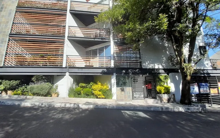 PQC Departamento con amplia terraza privada