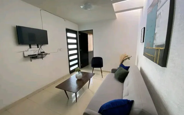 HABITACIONES  AMUEBLADAS PRIVANZA LOS NARANJOS