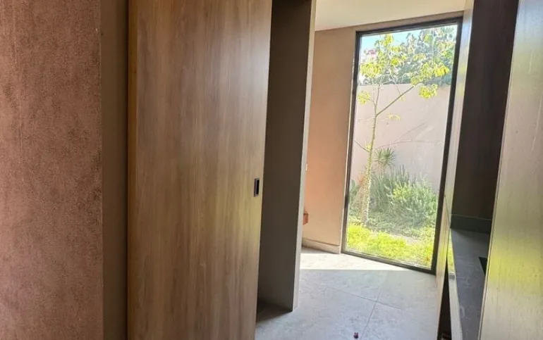 Vendo excelente terreno bardeado  en Rinconada Jurica, Querétaro.