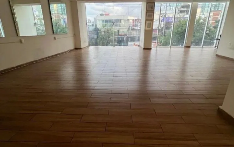 SE RENTA LOCAL COMERCIAL EN PROLONGACIÓN BOSQUES DE REFORMA, AV. STIM.