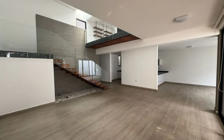 Casa en venta  o renta en Cumbres del Lago, Qro