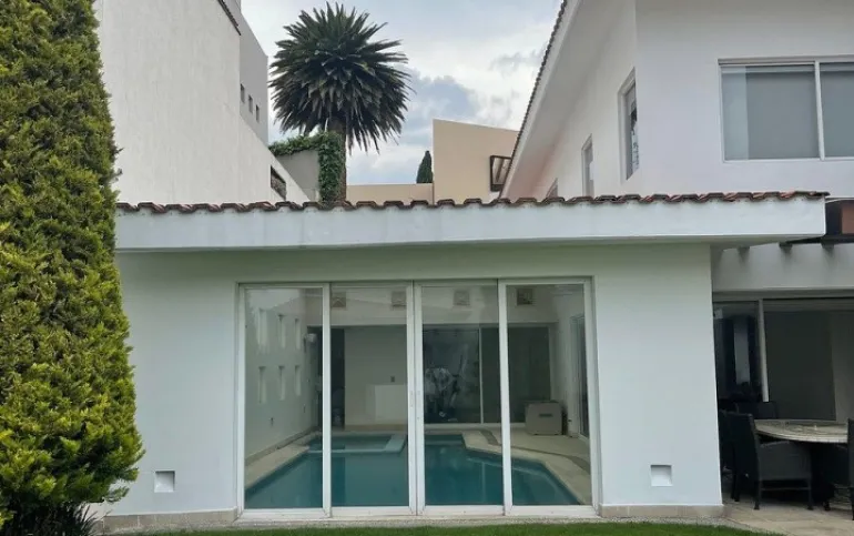 Casa en privada en renta Lomas country