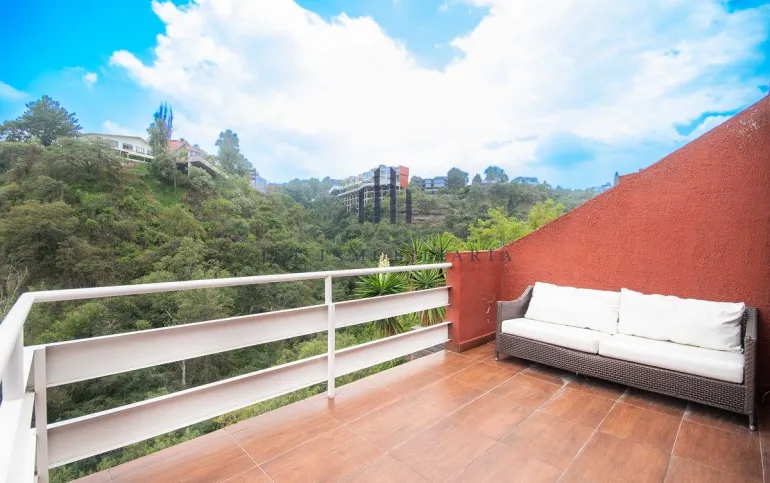 Casa en venta - Lomas de la herradura