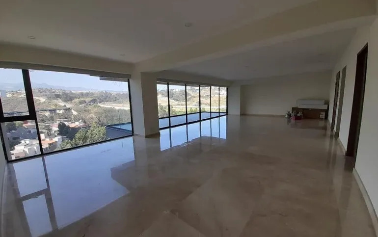 Venta  Pent House con Terrazas y Roof  en Lomas Country