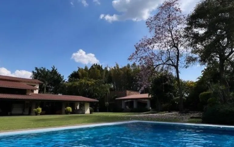 Venta Casa en Cuernavaca en Los Apantles