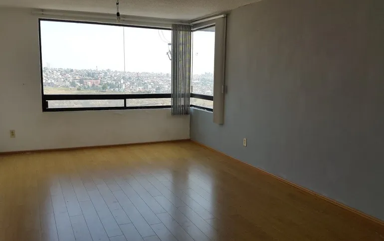 Amplio departamento muy cerca de la supervía