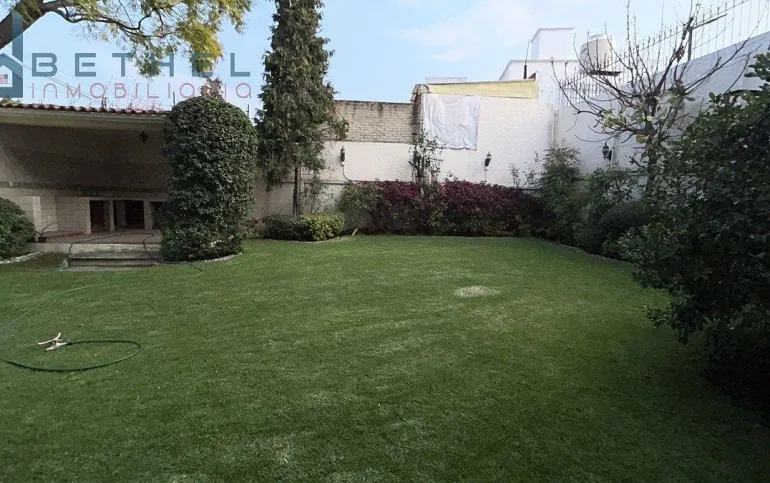 Vendo casa en Cto Fundadores Cd Satelite $29,990,000.