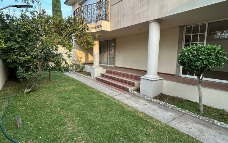 Vendo casa en Cto Fundadores Cd Satelite $29,990,000.