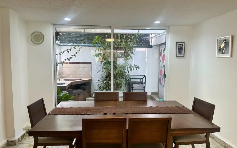 RENTO CASA EN PASEOS DE TAXQUEÑA, COYOACAN