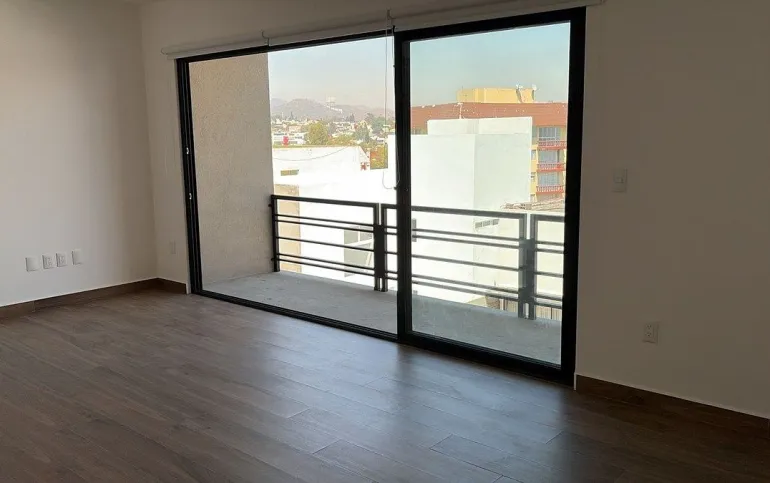 DEPARTAMENTO NUEVO EN RENTA CON ROOF PRIVADO – CD. SATÉLITE