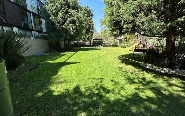 DEPARTAMENTO PH EN VENTA EN DESIERTO DE LOS LEONES