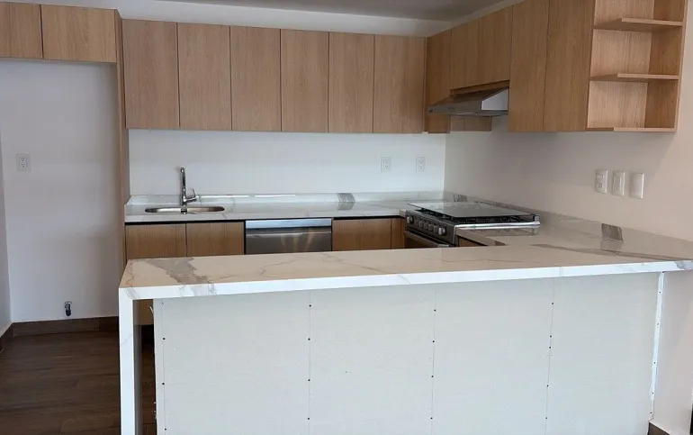 DEPARTAMENTO NUEVO EN RENTA CON ROOF GARDEN PRIVADO – CD. SATÉLITE