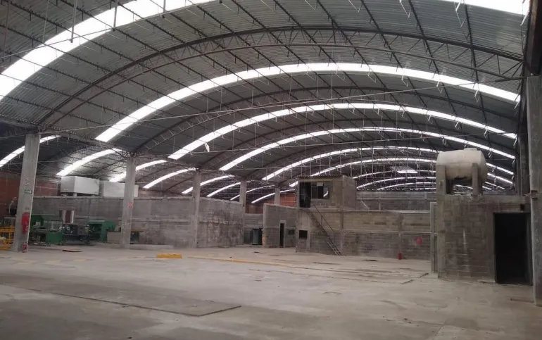 Nave Industrial en Agricola Oriental en Renta